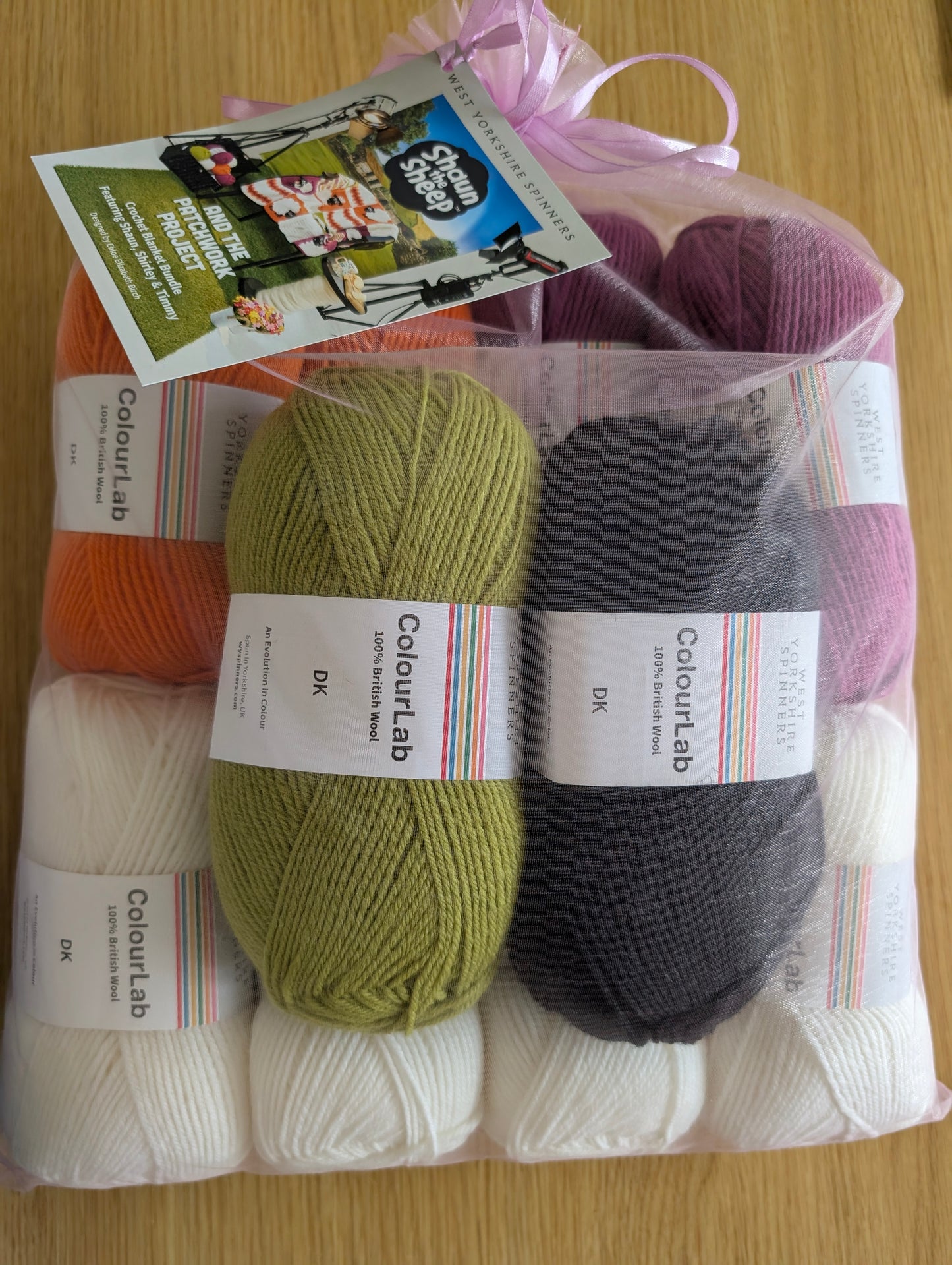 WYS Shaun the sheep crochet blanket yarn bundle