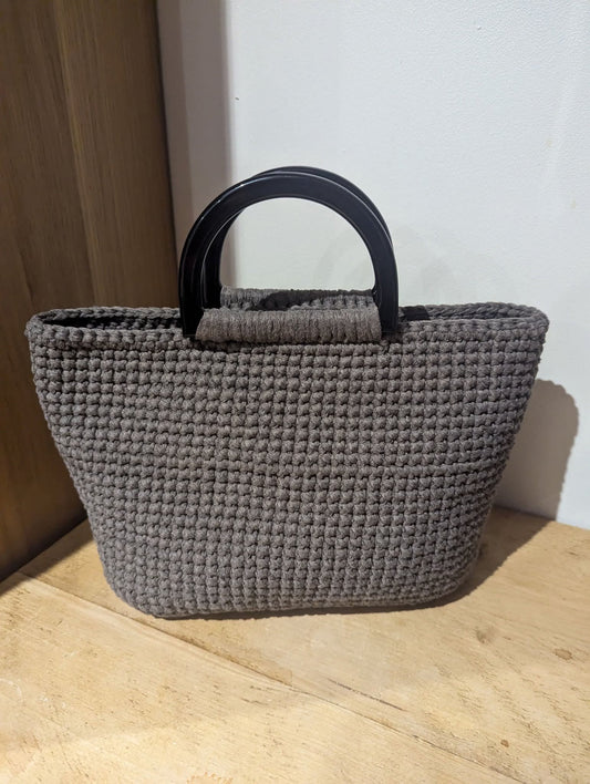 Oval handbag crochet kit