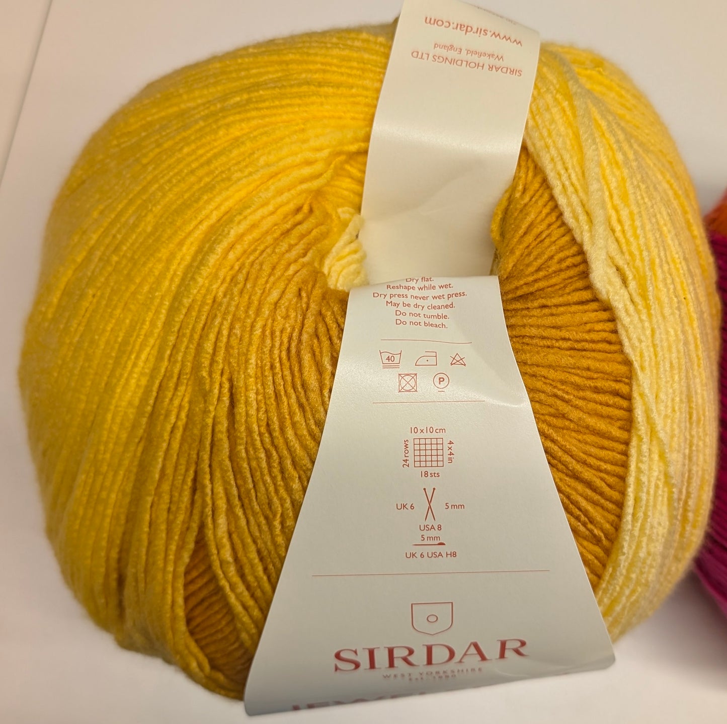 Jewelspun ombre Aran